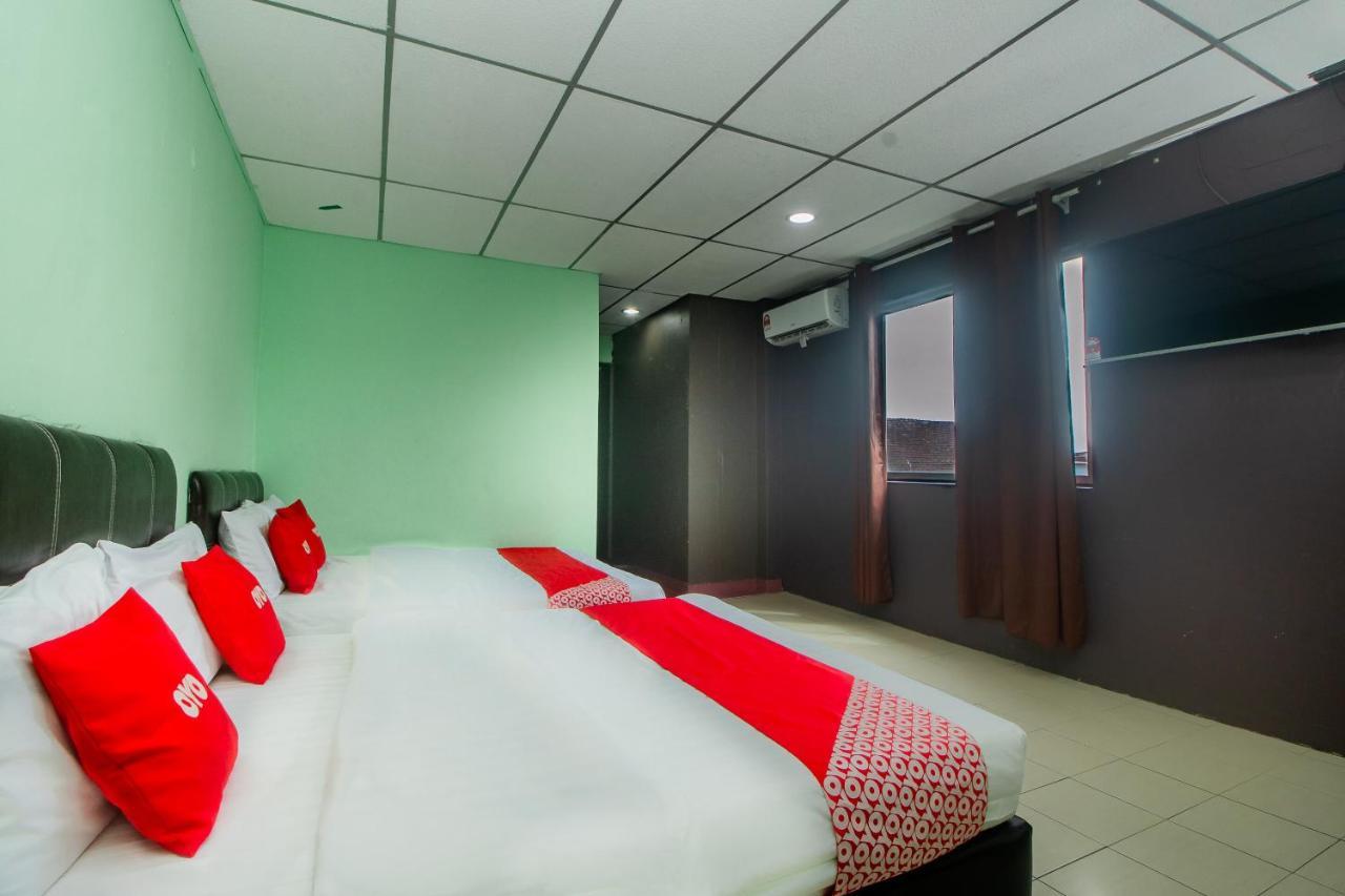 Oyo 90124 Payang Puri Baru Hotel Sarikei المظهر الخارجي الصورة