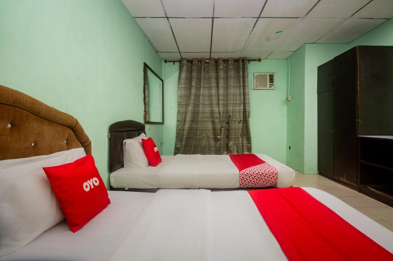 Oyo 90124 Payang Puri Baru Hotel Sarikei المظهر الخارجي الصورة