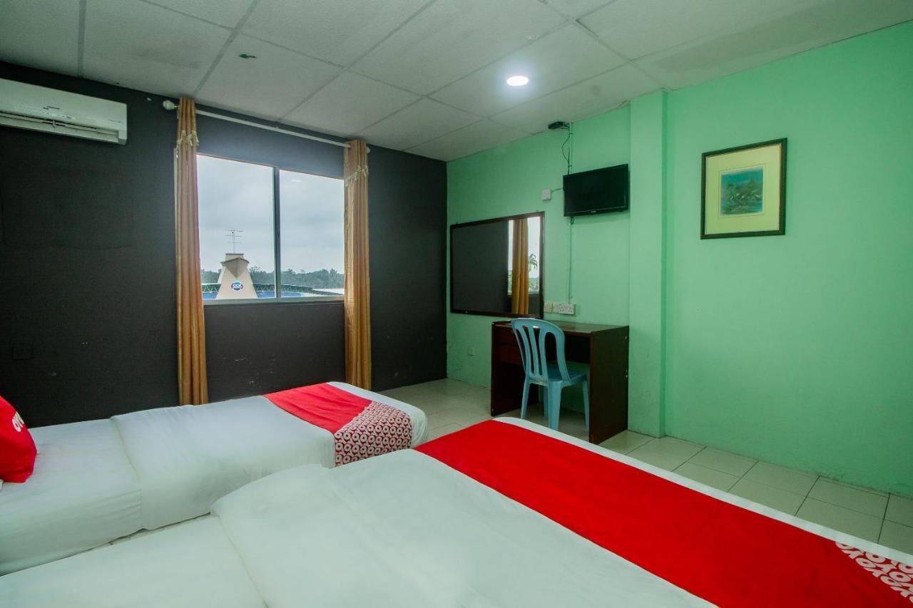 Oyo 90124 Payang Puri Baru Hotel Sarikei المظهر الخارجي الصورة