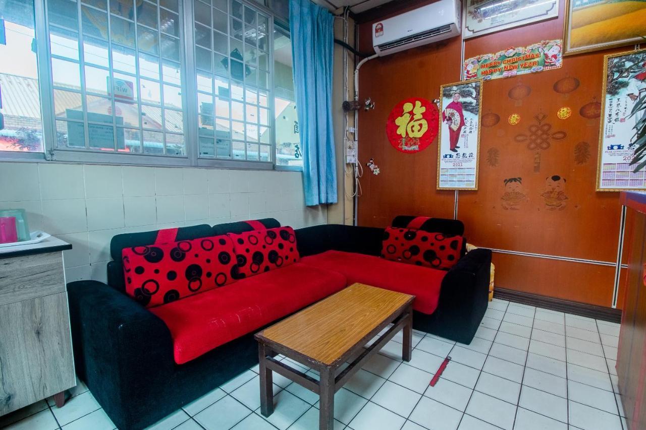 Oyo 90124 Payang Puri Baru Hotel Sarikei المظهر الخارجي الصورة