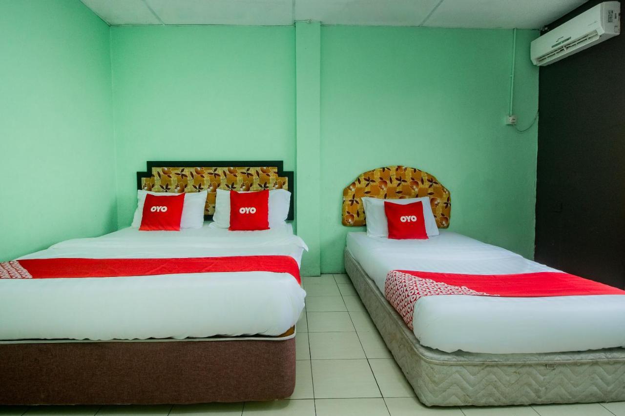 Oyo 90124 Payang Puri Baru Hotel Sarikei المظهر الخارجي الصورة