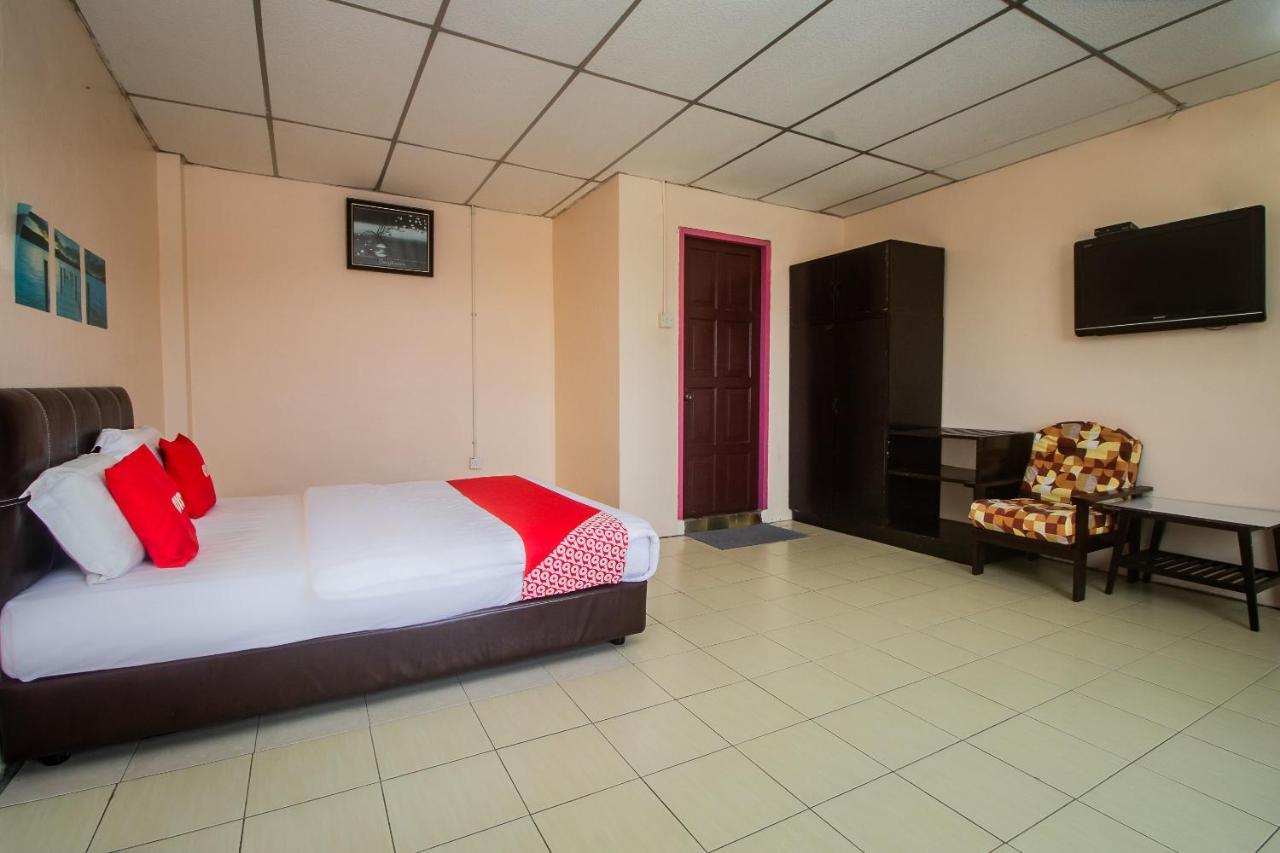 Oyo 90124 Payang Puri Baru Hotel Sarikei المظهر الخارجي الصورة