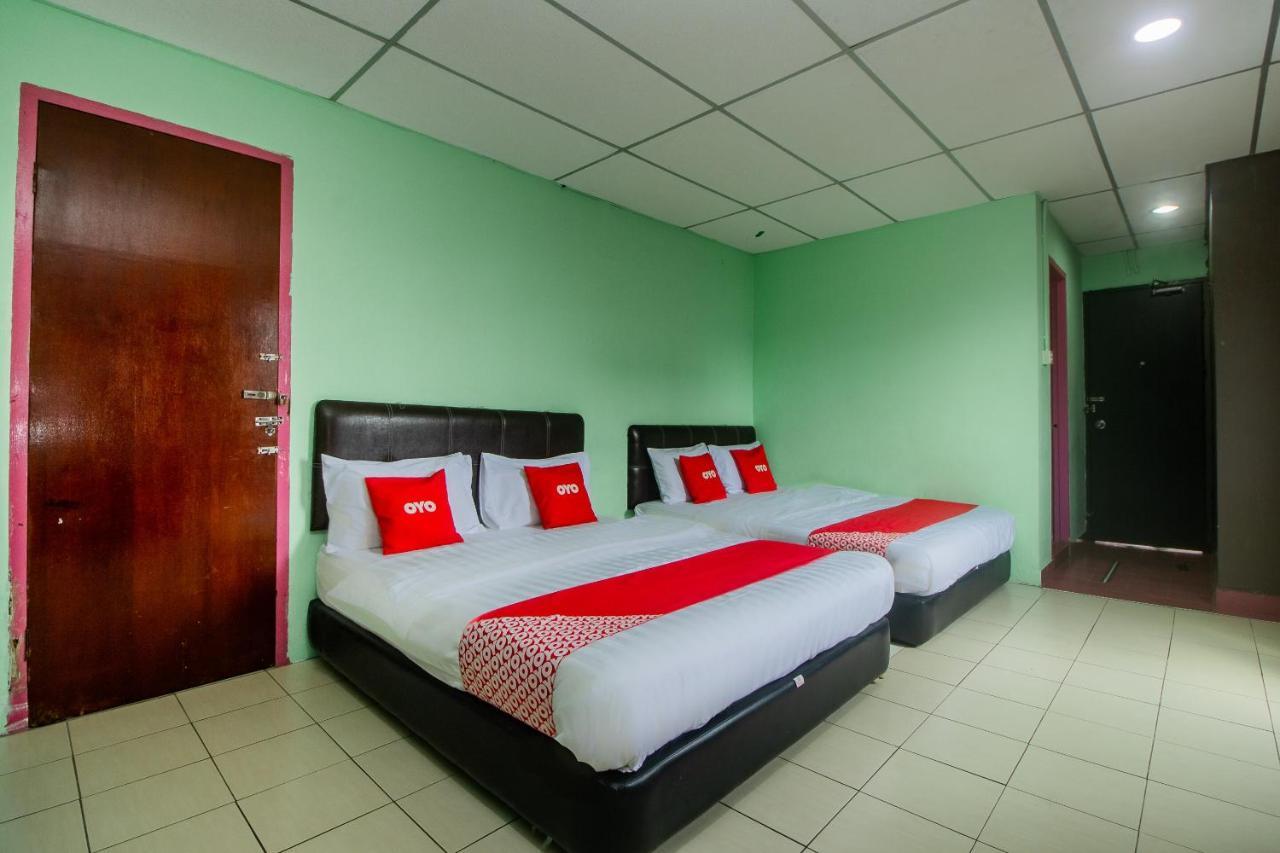Oyo 90124 Payang Puri Baru Hotel Sarikei المظهر الخارجي الصورة