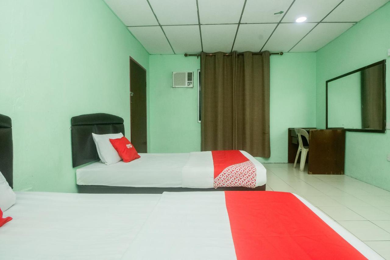 Oyo 90124 Payang Puri Baru Hotel Sarikei المظهر الخارجي الصورة